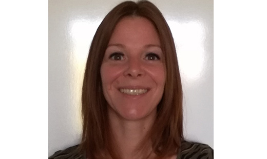 Portrait de Laurie Arnaud en reconversion professionnelle  l'Universit / Master 2 Droit du travail et relations sociales - IDEA