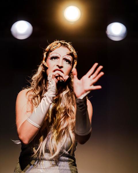 Me?dusa cre?dit Cassandre Alois